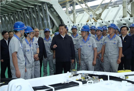 習(xí)近平總書記視察煤機 (4).jpg