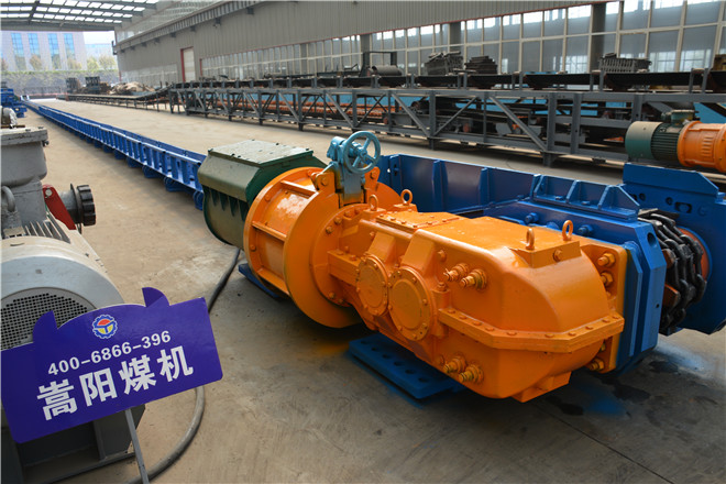 中雙鏈刮板機、邊雙鏈刮板輸送機、中單鏈輸送機有什么不同？（圖）