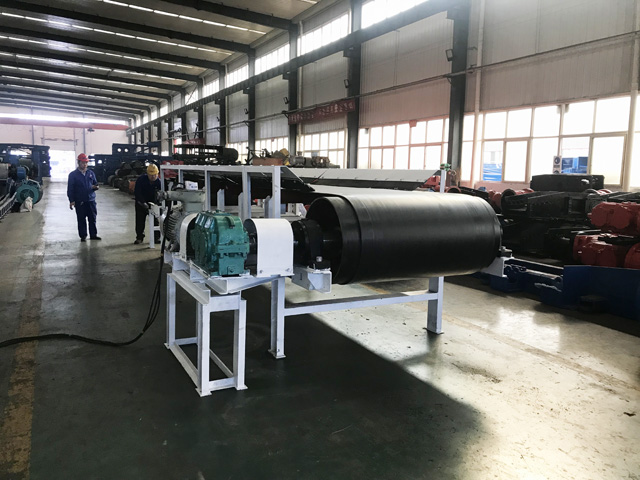中信重工1200mm帶式輸送機完成試車準備發貨